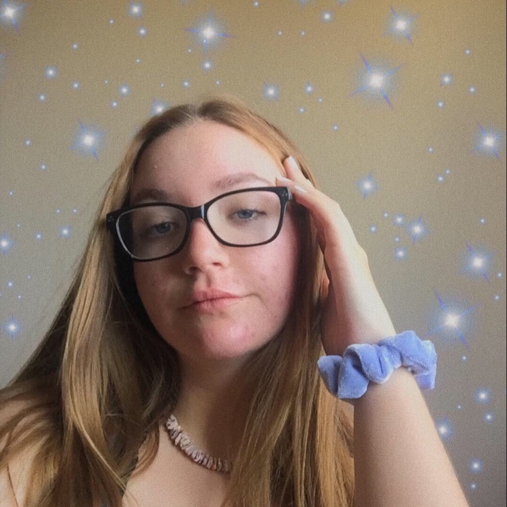 Meet your Posher, Kayla